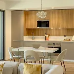 Luxe Terrace *