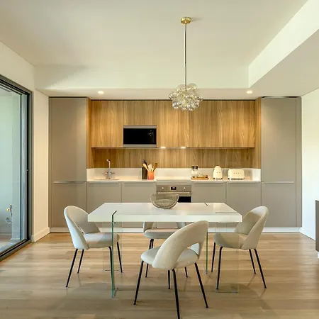 アパート Luxe Terrace *