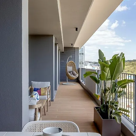 Luxe Terrace *