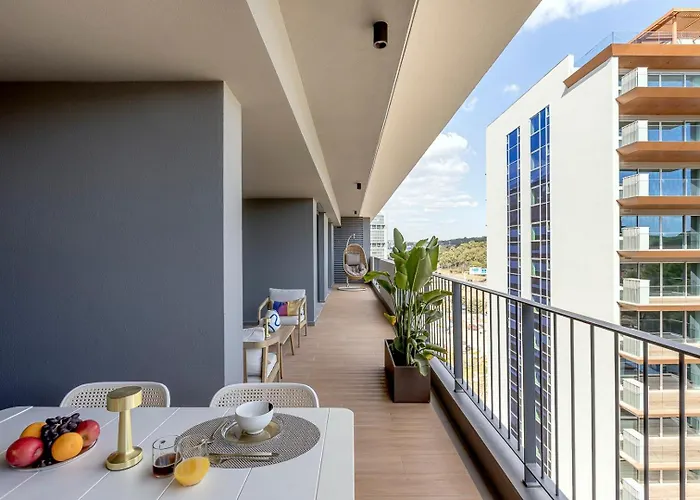 Luxe Terrace * Alges